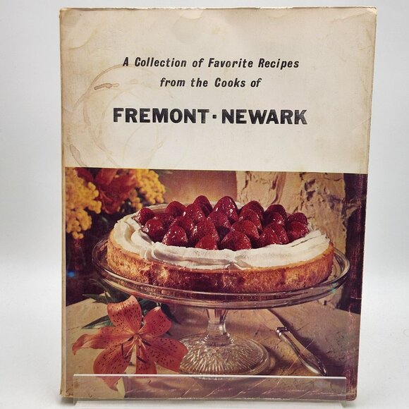 Vintage Fremont Newark California Community Cookbook - Picture 1 of 7
